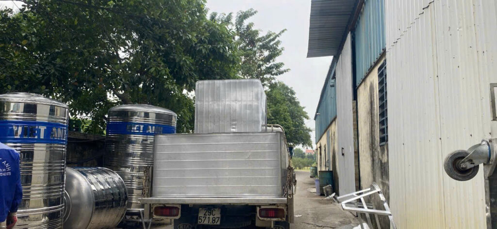 Bể vuông Inox đặt nổi theo yêu cầu - Bể Nước Ngầm Inox | Bồn Bảo Ôn ...