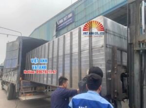 Cận cảnh hệ thống gân tăng cứng kép trên thân bồn Inox VATANK